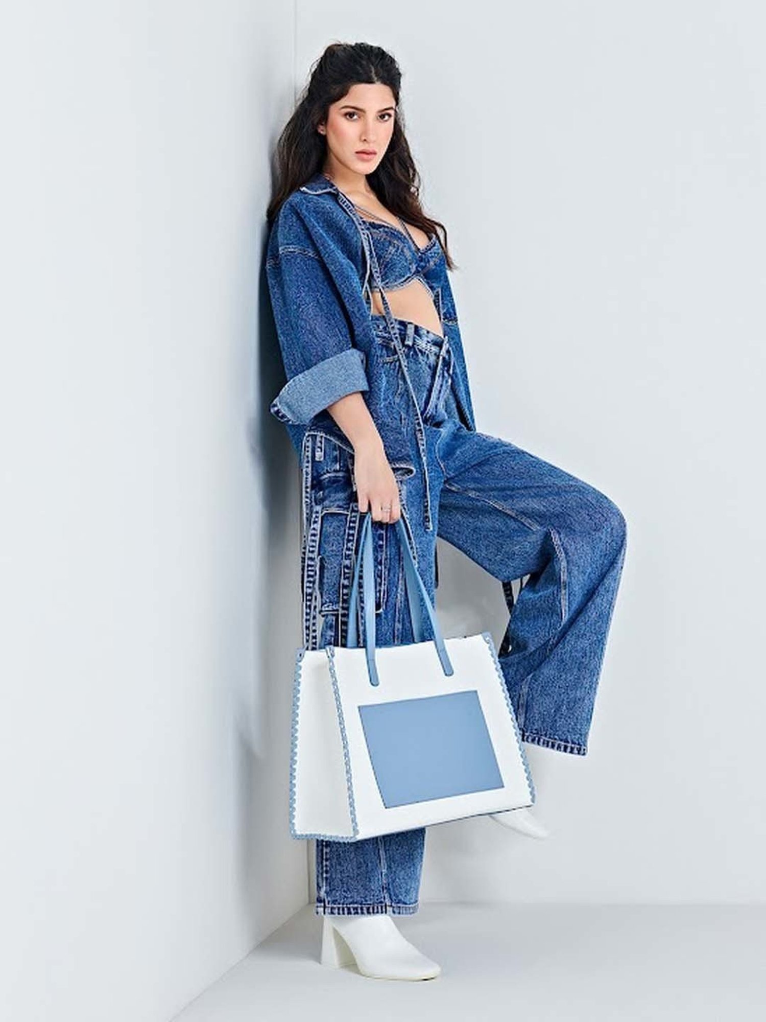 Miraggio White & Blue Solid Large Tote Handbag