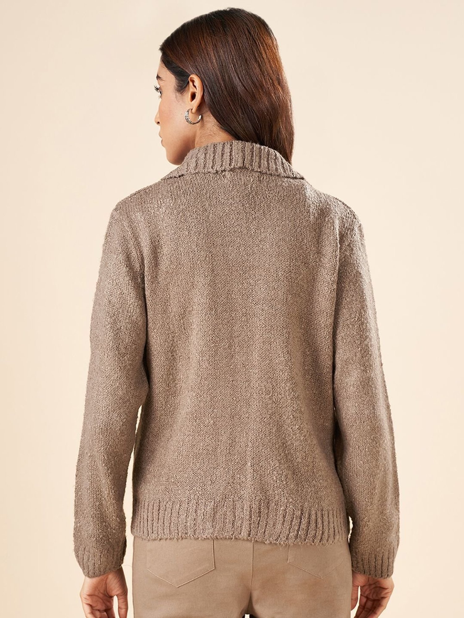 Akkriti by Pantaloons Grey Self Pattern Shrug