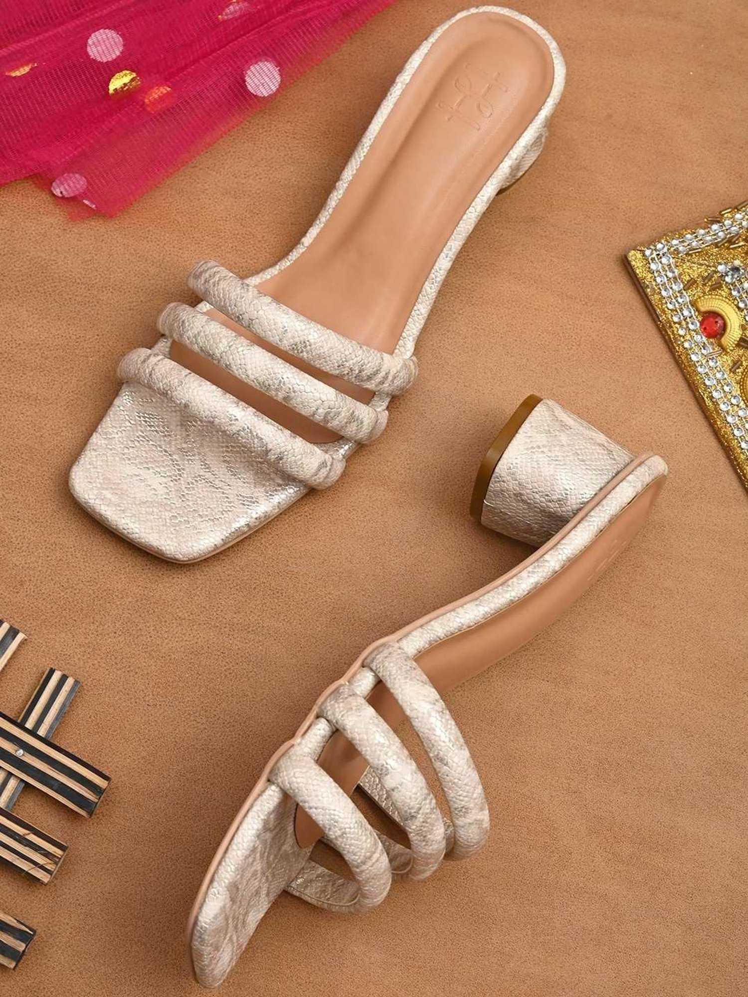 Hydes N Hues Women's Beige Casual Sandals