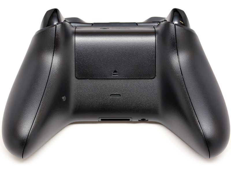 Black/Red Xbox One Rapid Fire Modded Controller for COD BO3, MW Remastered, Ghosts, Destiny, GOW, Battlefield: Quick Scope, Drop Shot, Auto Run, Sniped Breath, Mimic, More (3.5 mm jack)