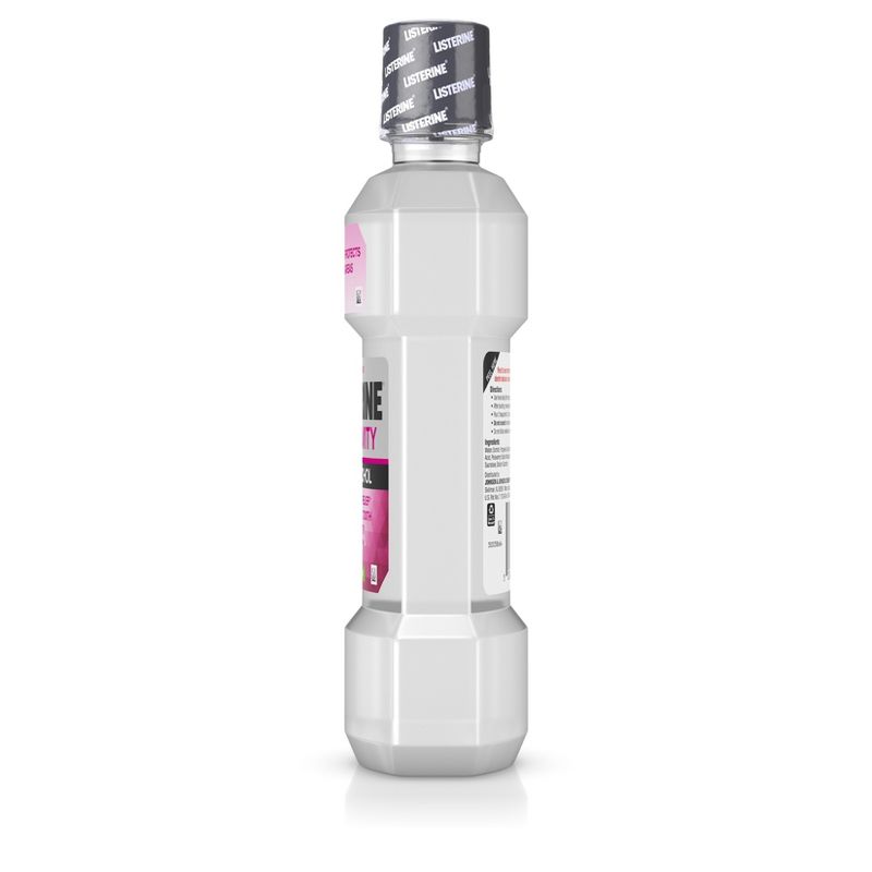 Listerine Sensitivity Alcohol-Free Mouthwash in Fresh Mint - 500 ml