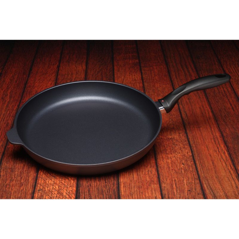 Swiss Diamond 11" Fry Pan