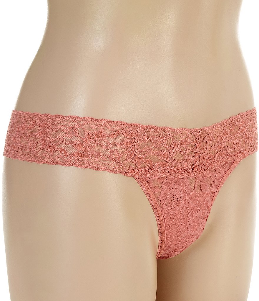 Hanky Panky Signature Lace Low-Rise Thong