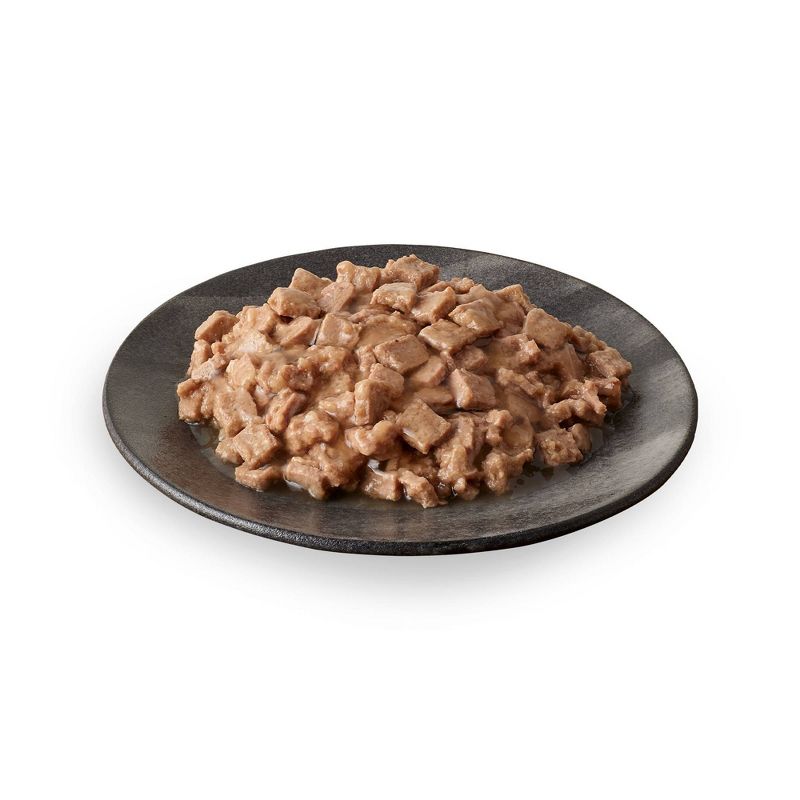 Fancy Feast Petites Braised Chicken Pate Wet Cat Food - 2.8oz