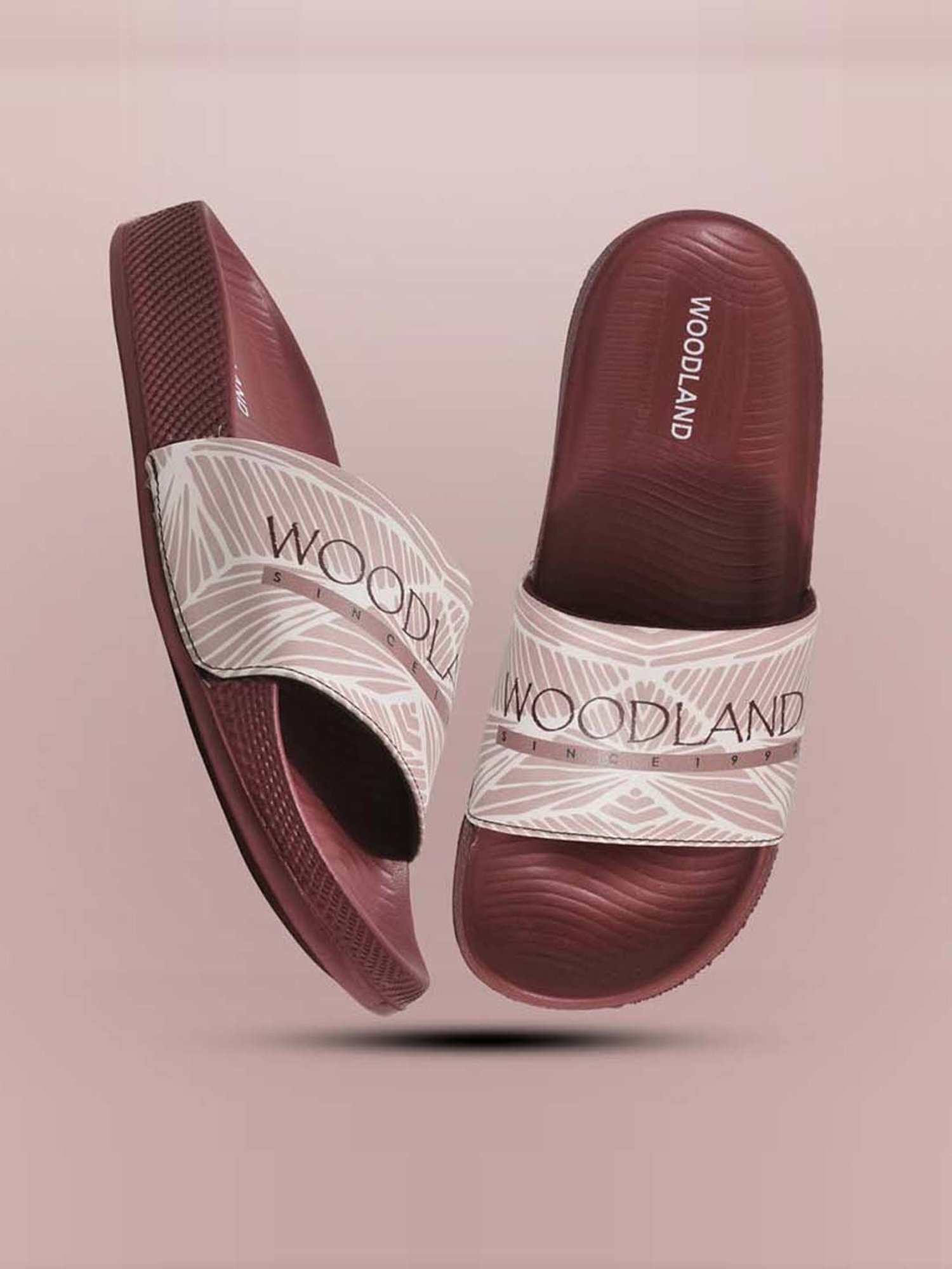 Woodland Women's Maroon Slides