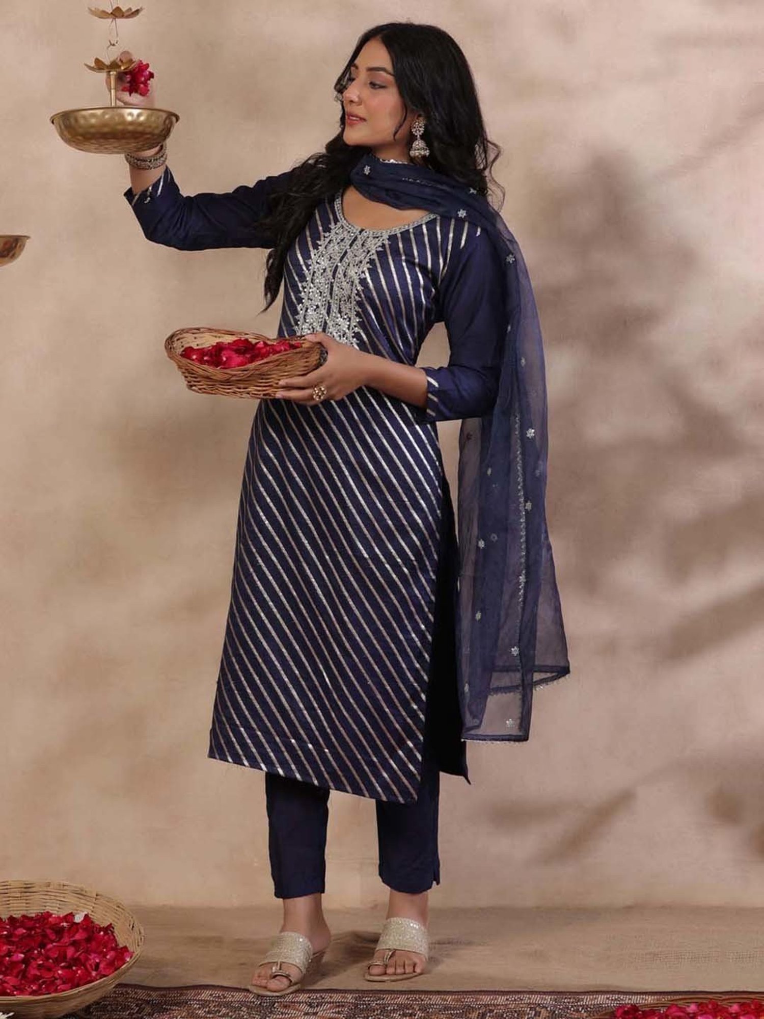 Ishin Navy Embroidered Kurta With Pant & Dupatta