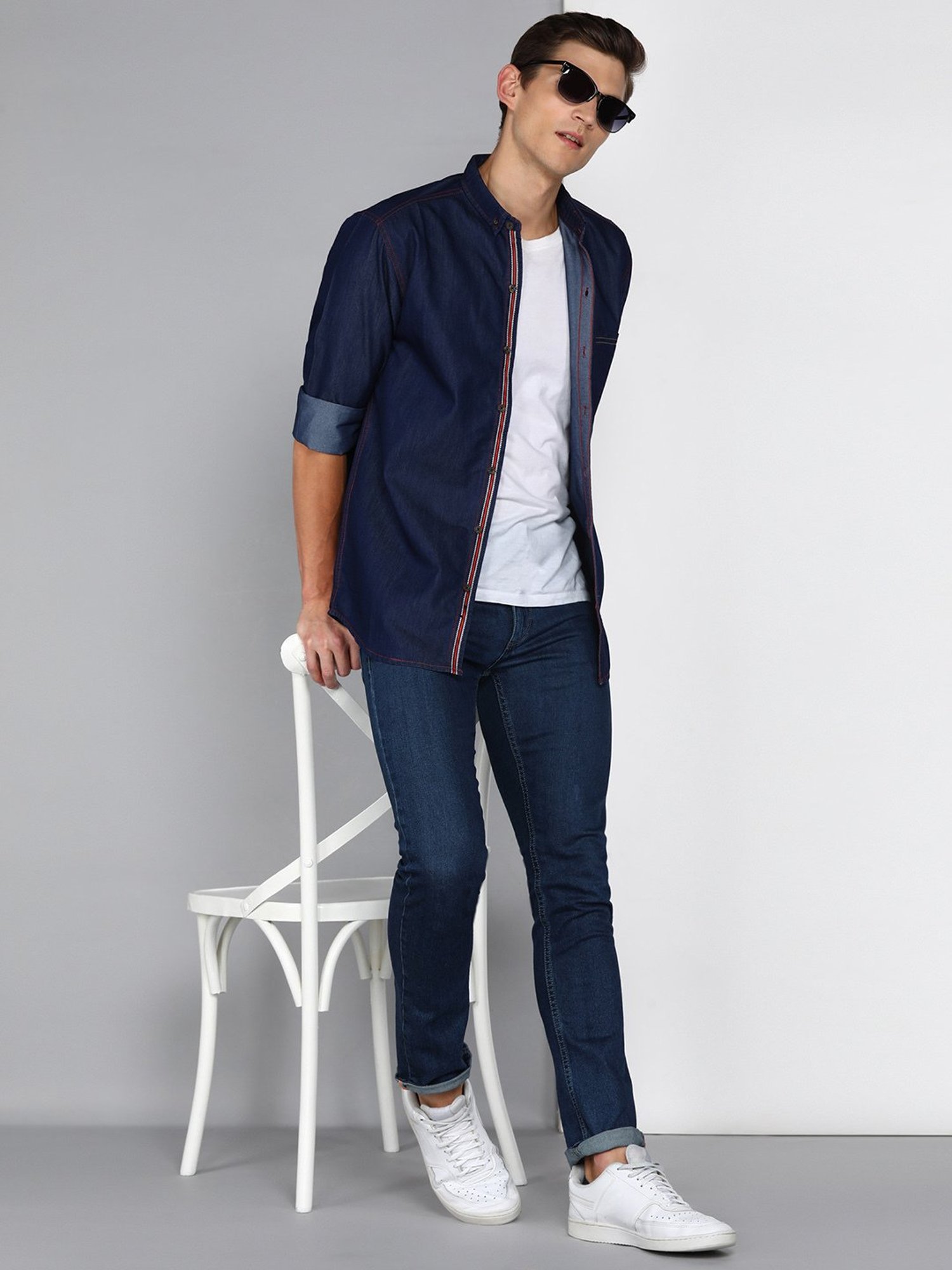 Kuons Avenue Dark Blue Slim Fit Denim Shirt