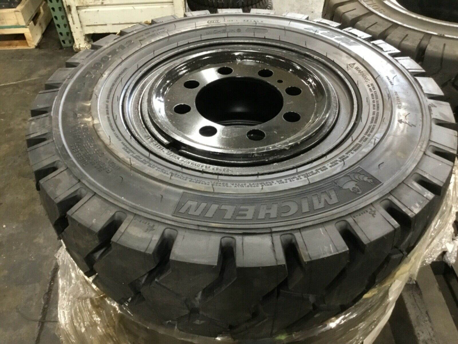 MICHELIN XZM 7.00R12 / 700R12 INDUSTRIAL FORKLIFT RADIAL TIRE & RIM #T196