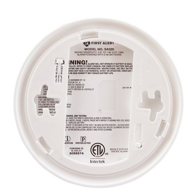 First Alert SA320 Battery Powered Smoke Detector with Photoelectric and Ionization Sensors