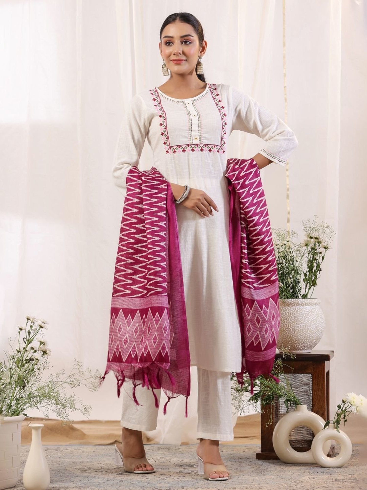 Anubhutee Off-White & Pink Cotton Embroidered Kurta Pant Set With Dupatta