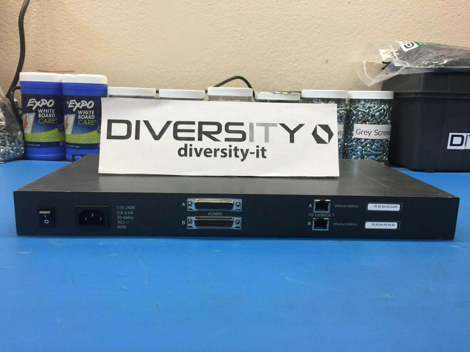 Perle CS9000 CS9032 32-Port Console Server