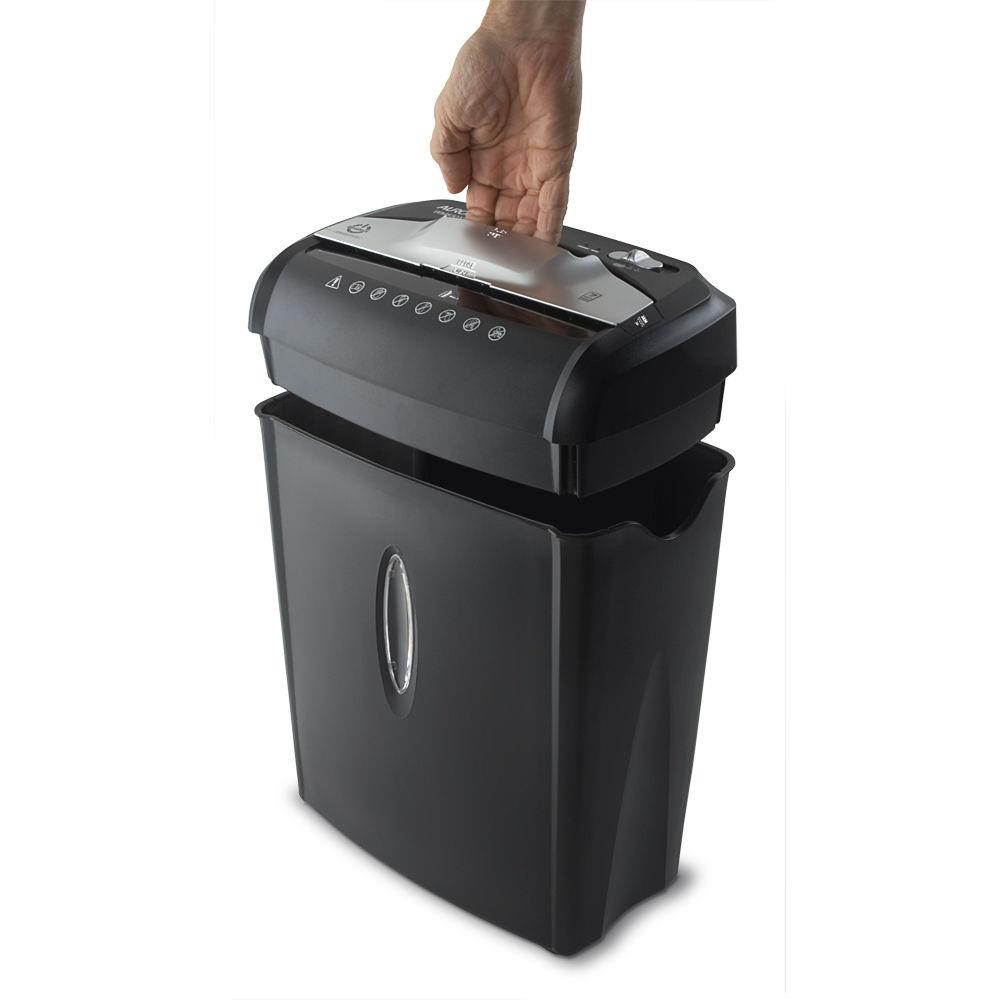 Aurora AU740XA 7-Sheet ShredSafe CrossCut Paper / Credit Card Shredder w/ Basket