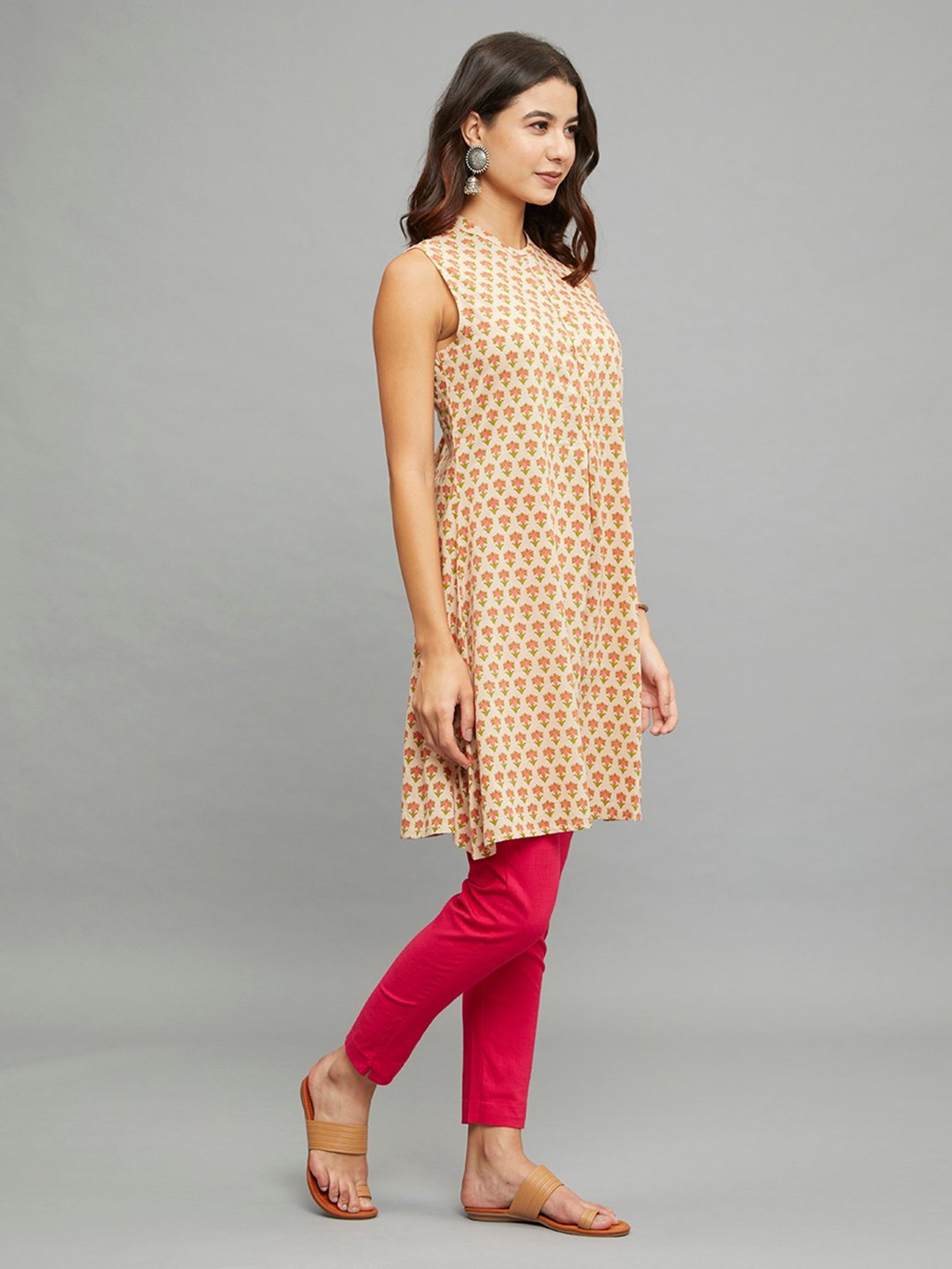 paislei Beige Printed Straight Kurta