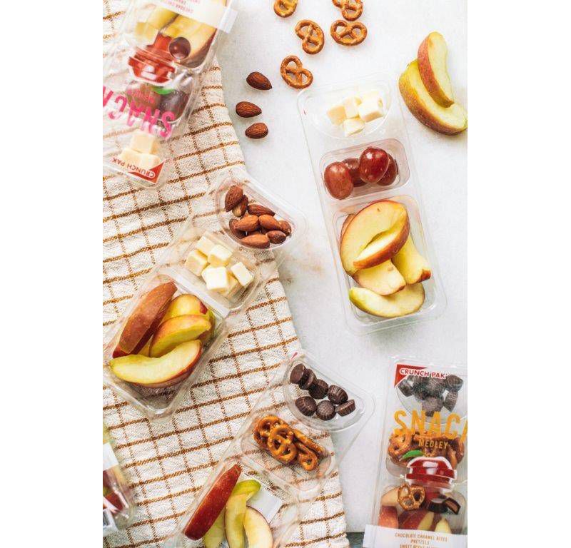 Crunch Pak Snack Medley: Apples, Grapes, White Cheddar - 2.8oz