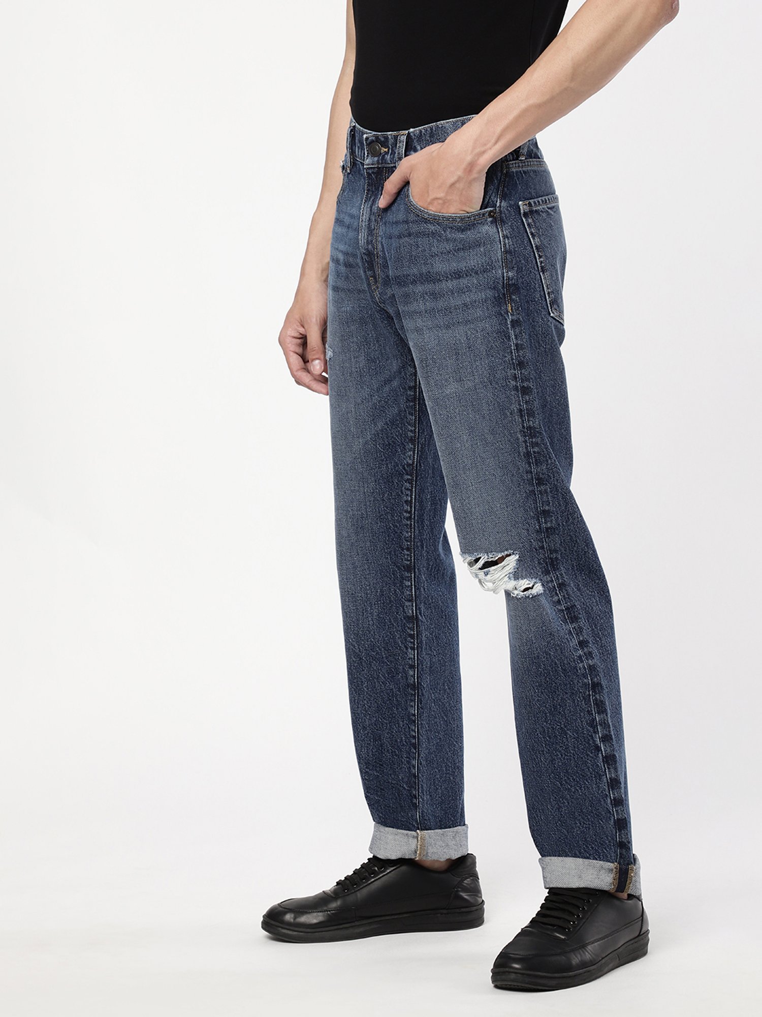Passion Blue Regular Fit Lightly Washed Distressed Jeans