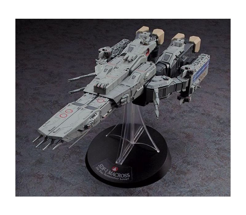 Hasegawa Macross SDF-1 Fortress Warship The Movie Ver. 1/4000 Model Kit