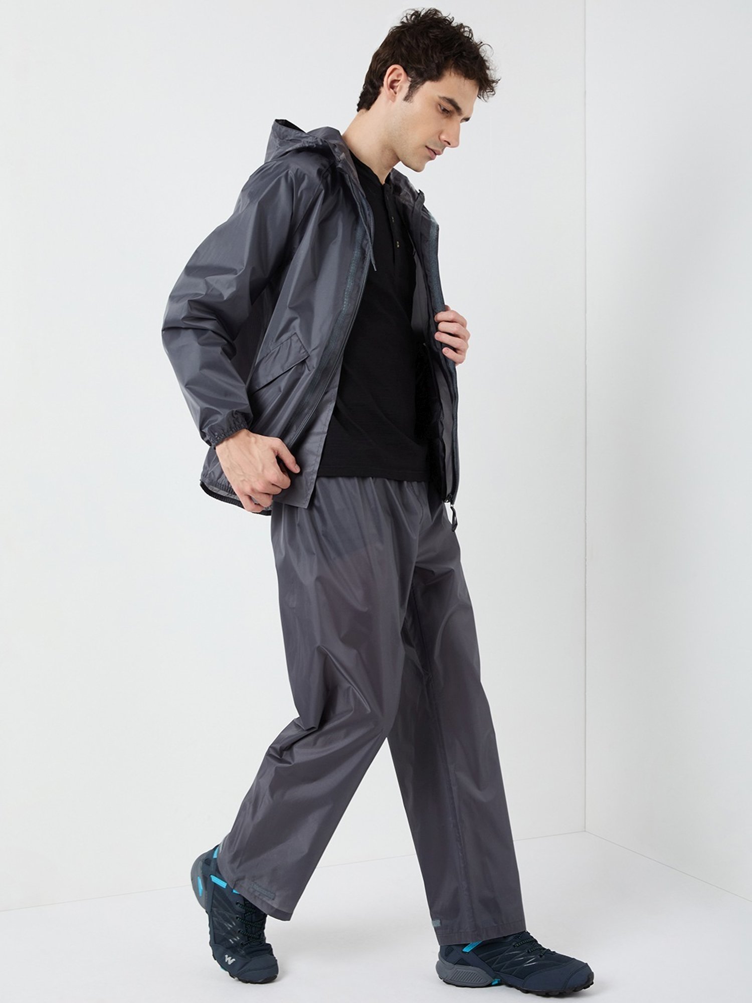 Wildcraft Dark Grey Regular Fit Raincoat Set
