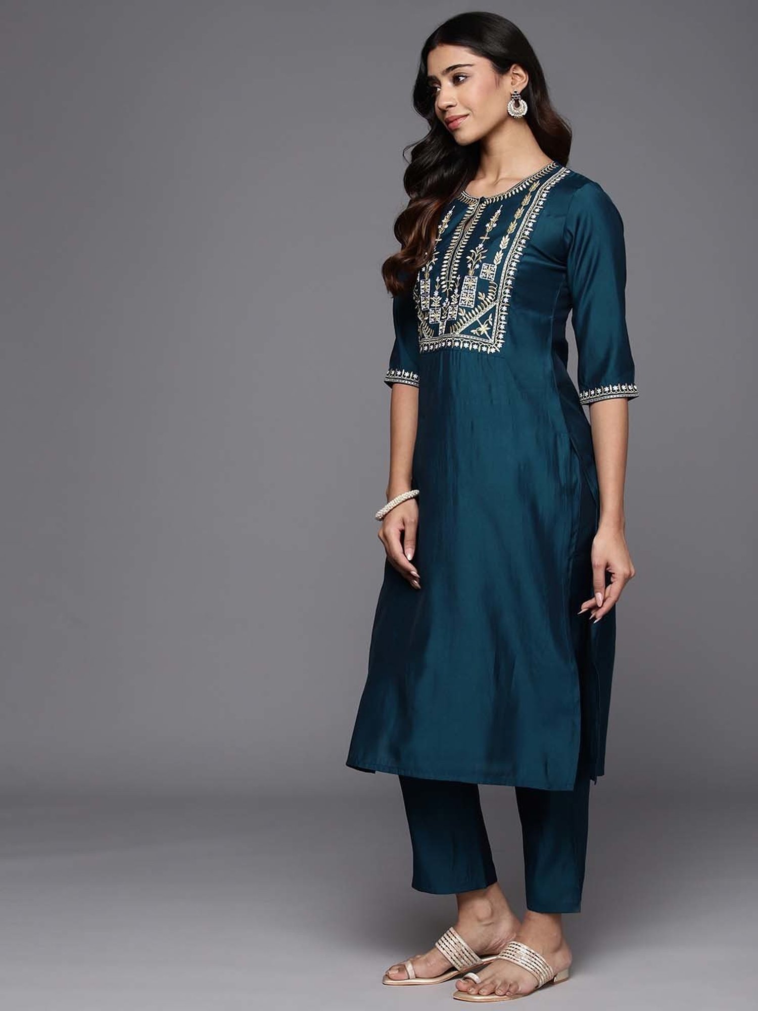Gerua Blue Embroidered Kurta Pant Set With Dupatta