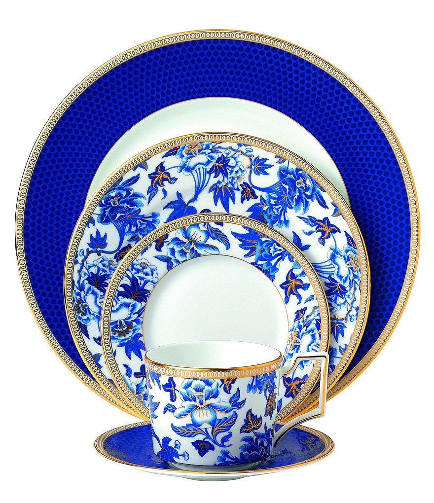 Wedgwood Hibiscus 5-Piece Place Setting
