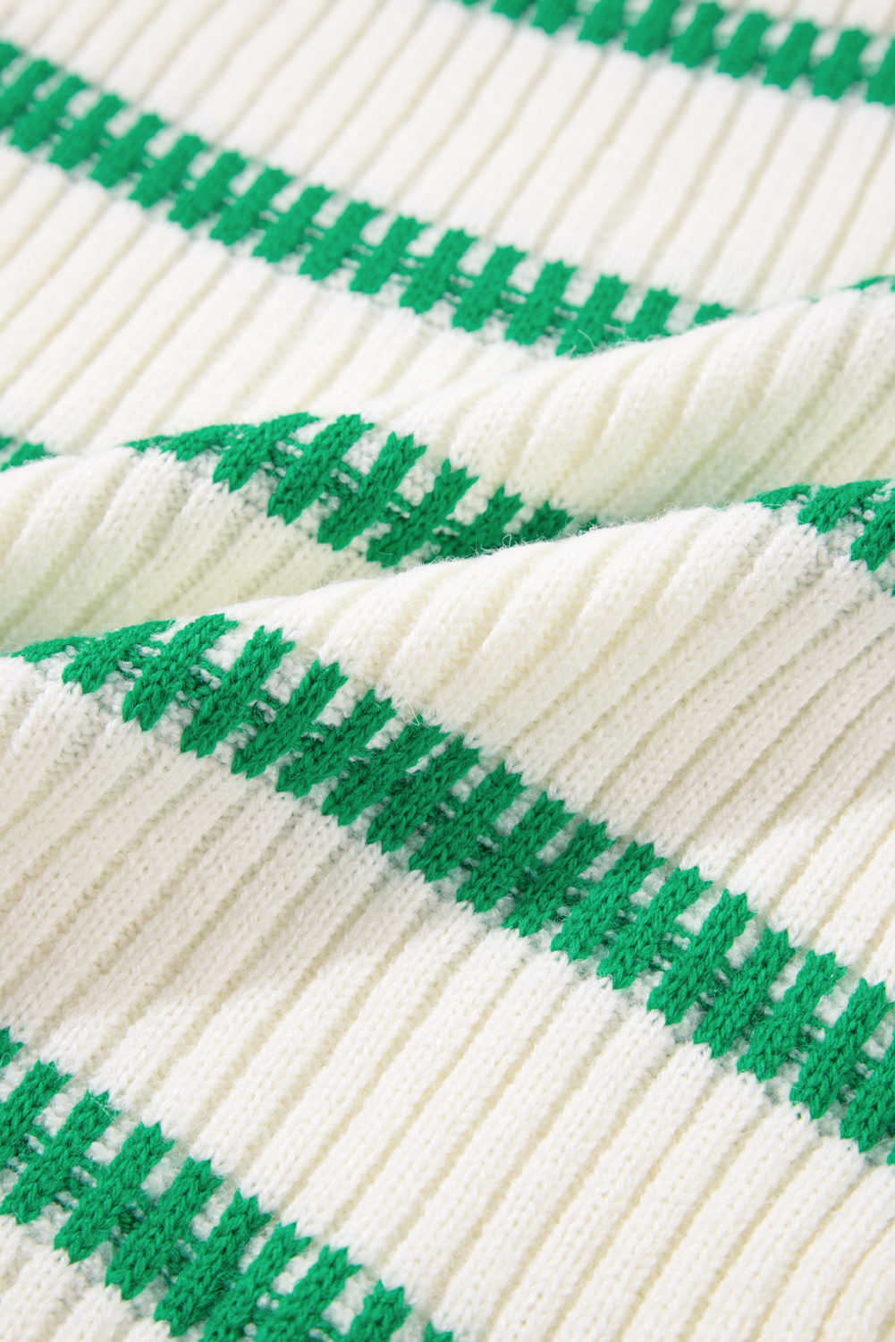 Light Blue Checkered Color Block Crew Neck Short Sleeve Sweater