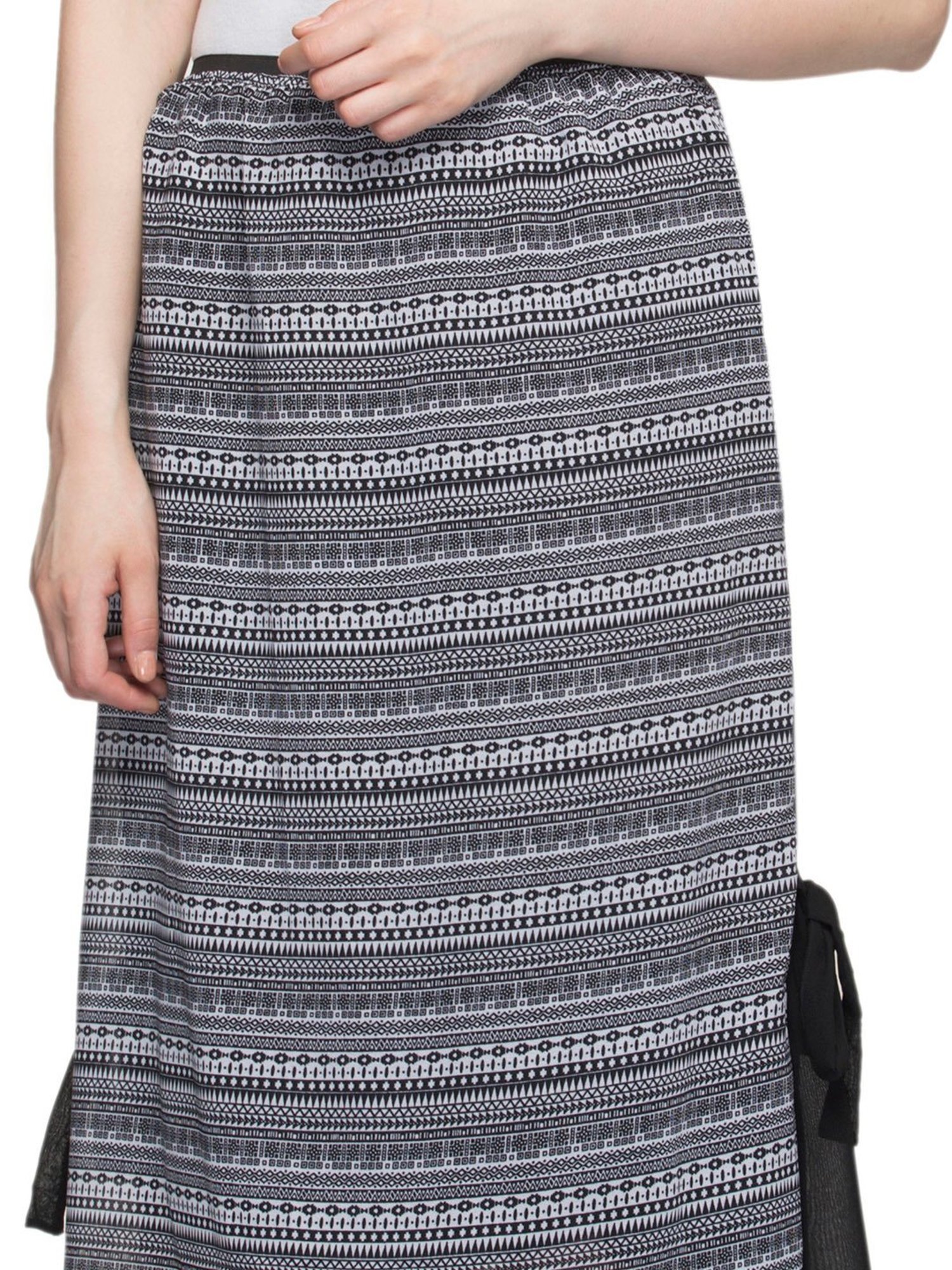 One Femme Black Printed Maxi Skirt