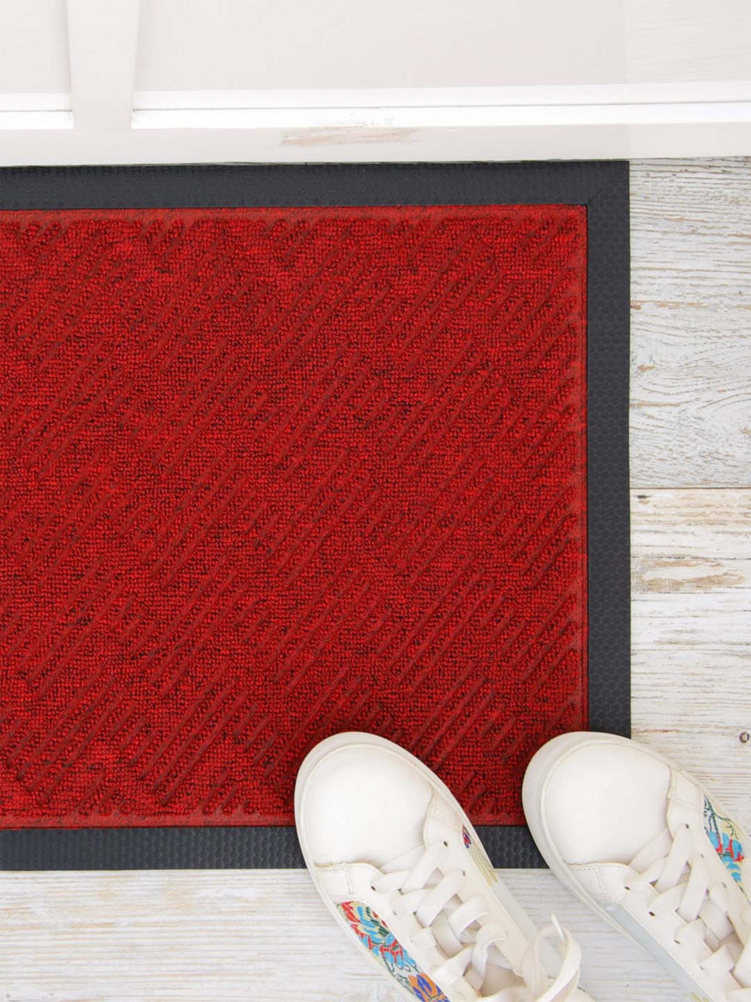 Ariana Maroon Microfibre Single Happy Feet Outdoor Door Mat - Set of 1