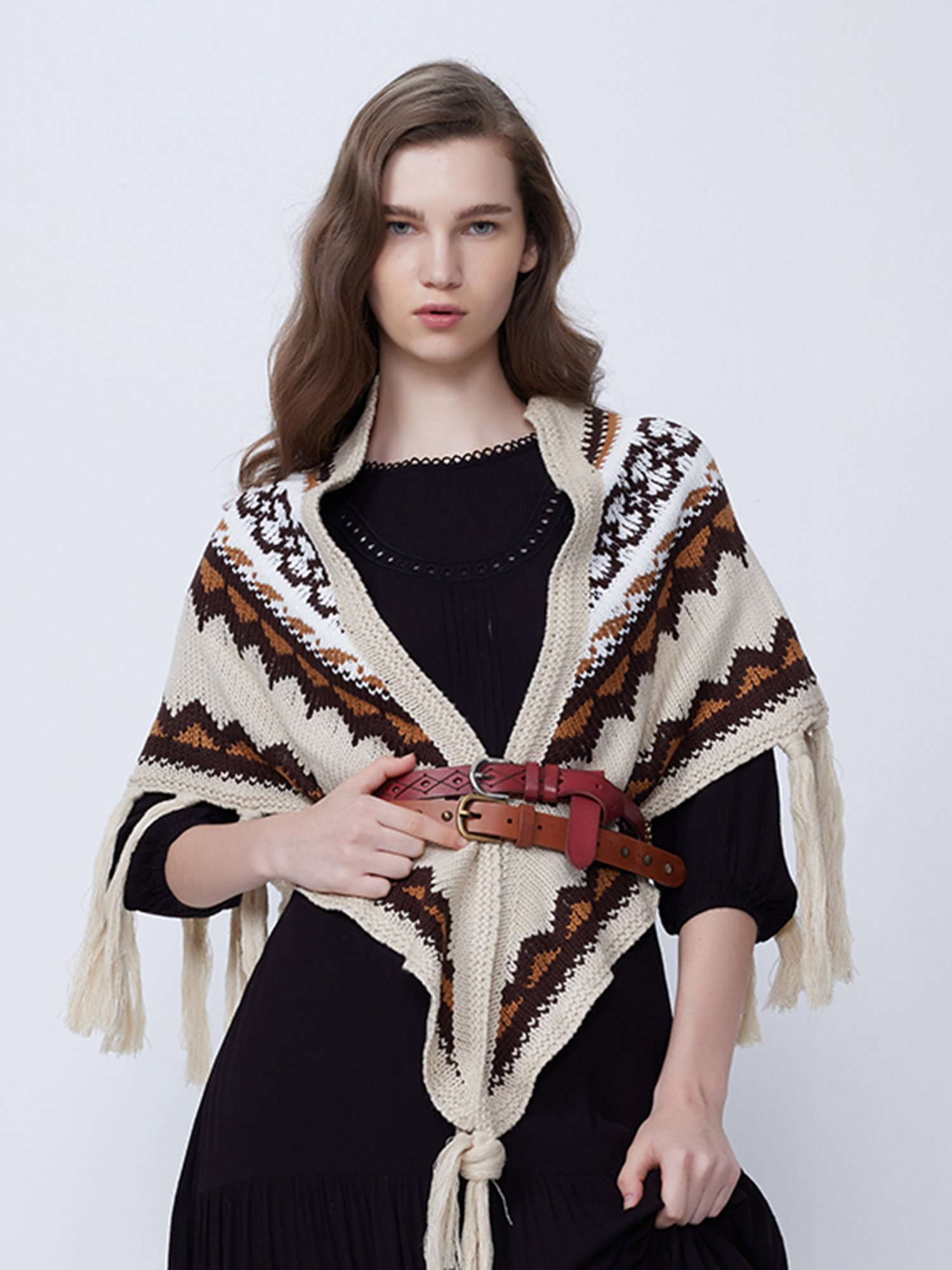 Cover Story White & Beige Printed Cape