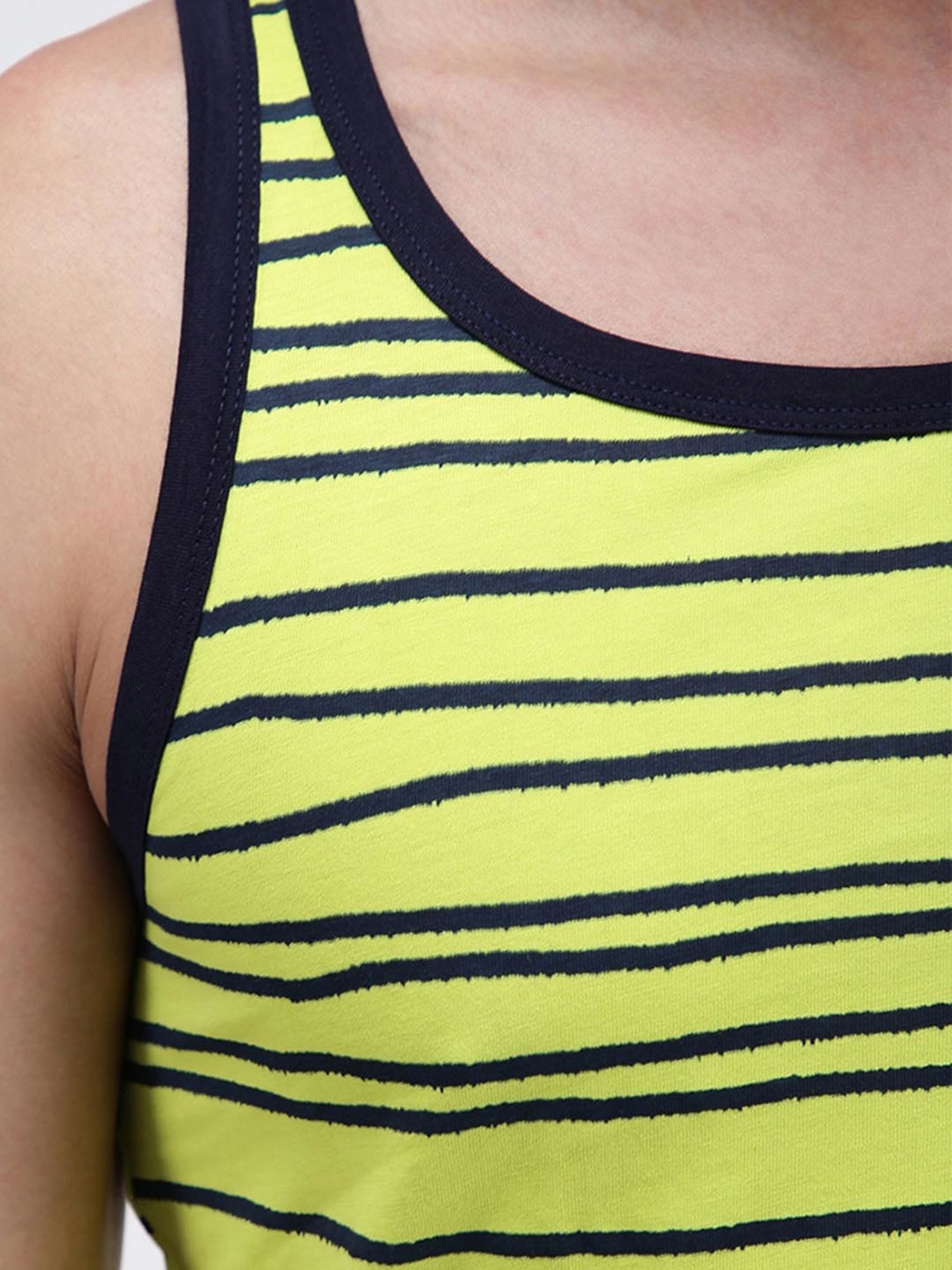 Zoiro Neon Green Regular Fit Striped Vest