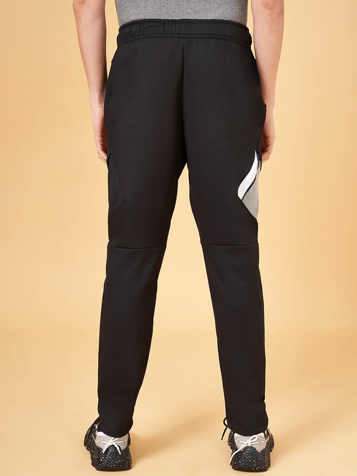 Street 808 by Pantaloons Black Regular Fit Trackpants