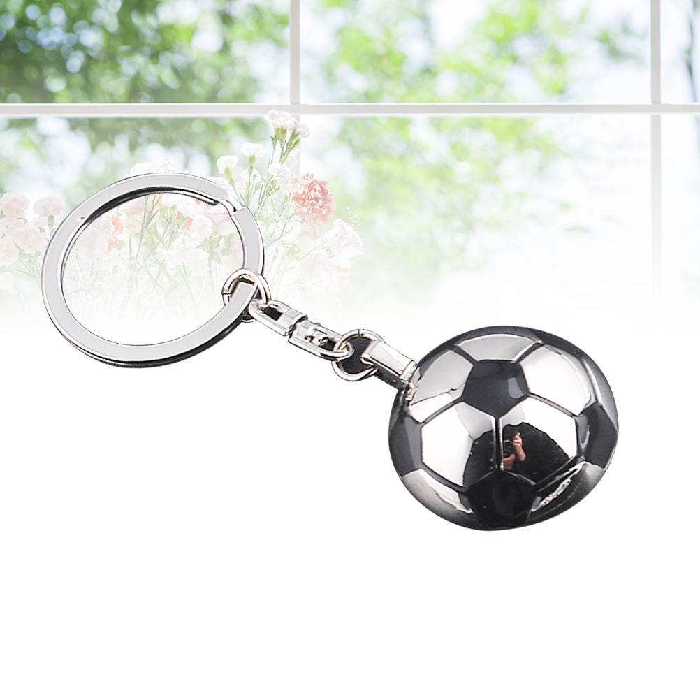 Half Football Keyring Metal Keychain Cool Car Keyring Handbag Pendant Decoration Creative Gift Keyfob