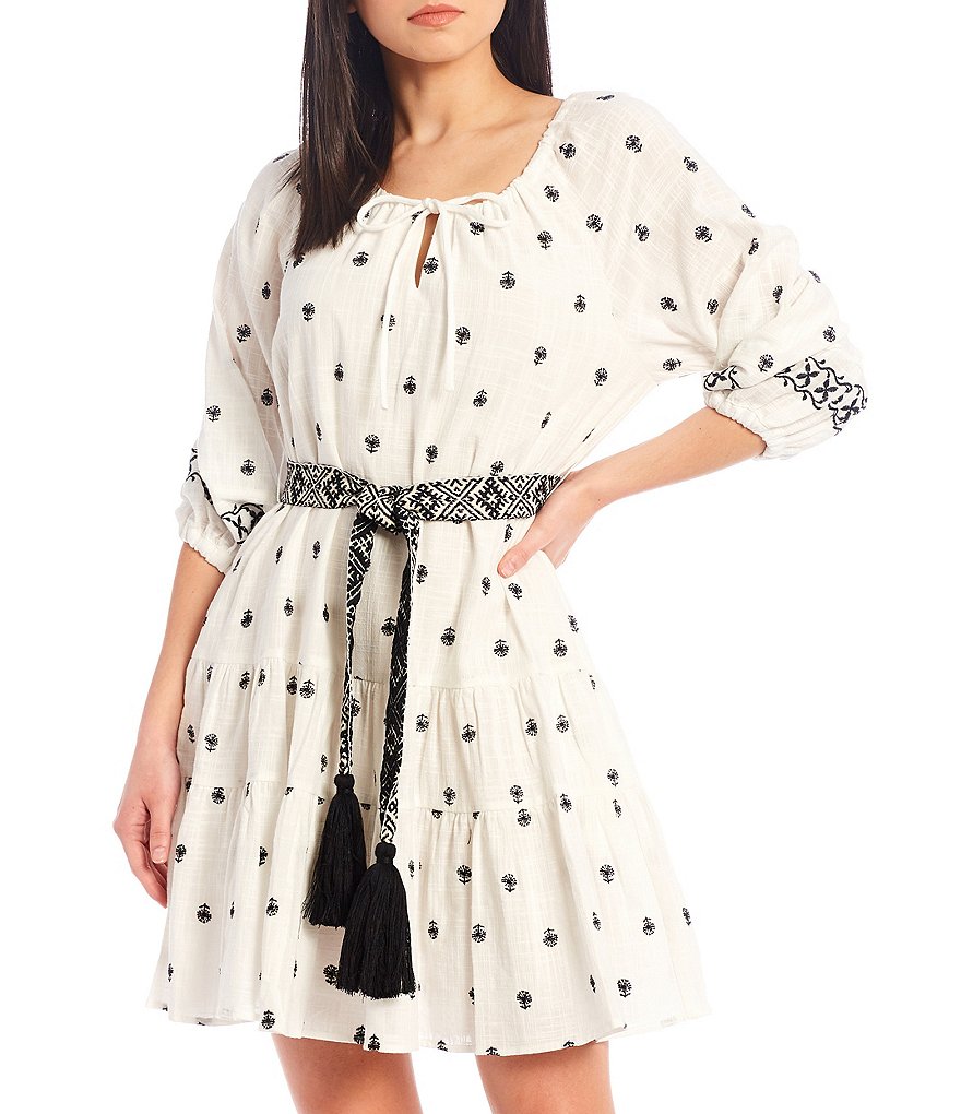 A Loves A Embroidered 3/4 Sleeves Belted Round Neck Boho Dress