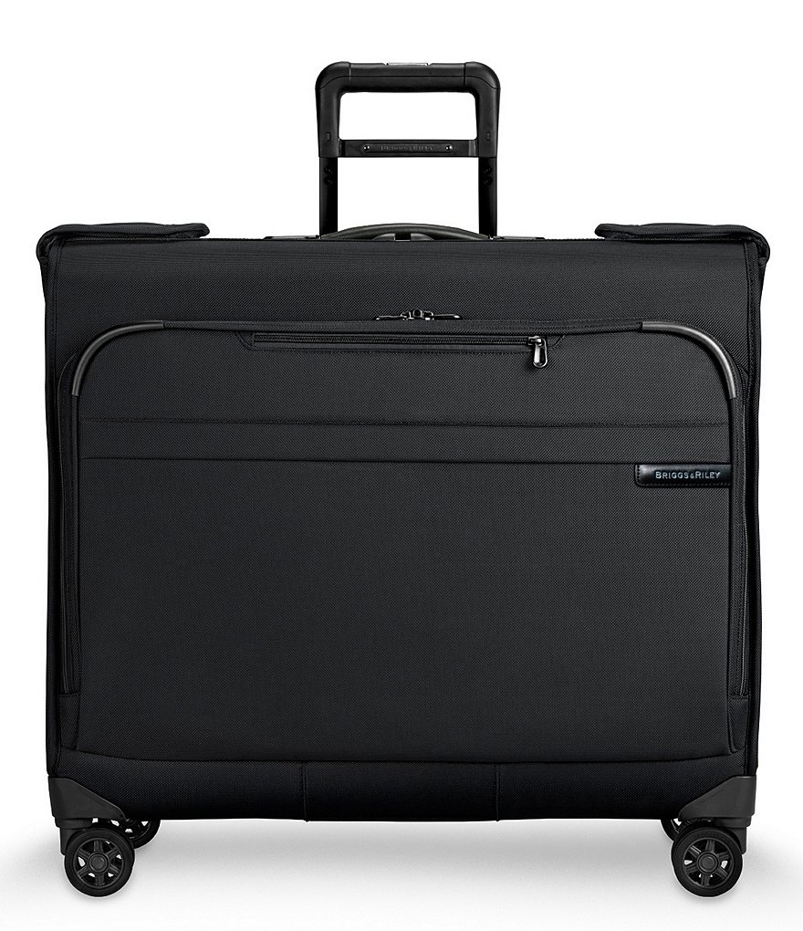 Briggs & Riley Baseline Wardrobe Spinner