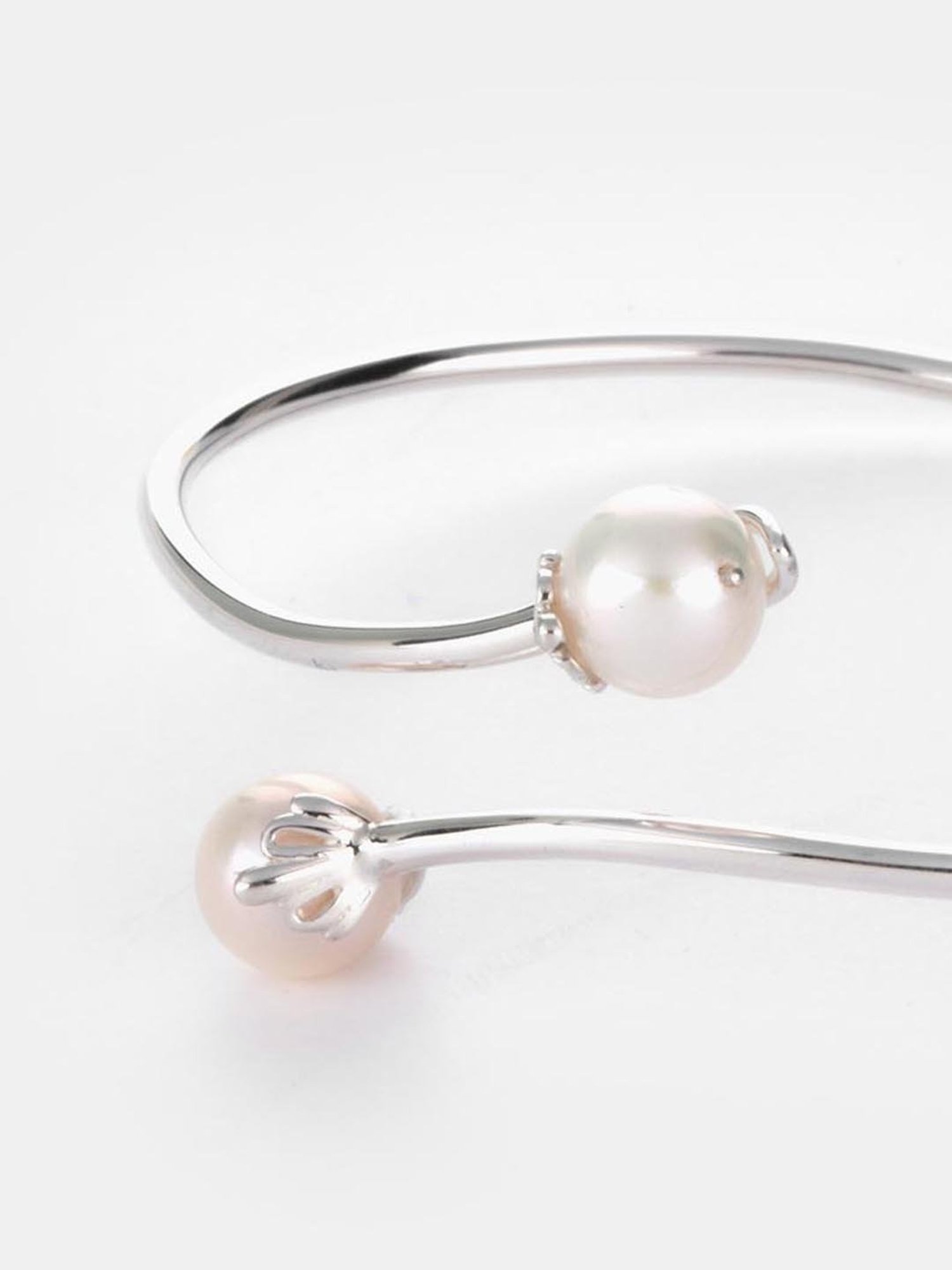 Shaya 92.5 Sterling Silver The Pearl-fect Bracelet for Women