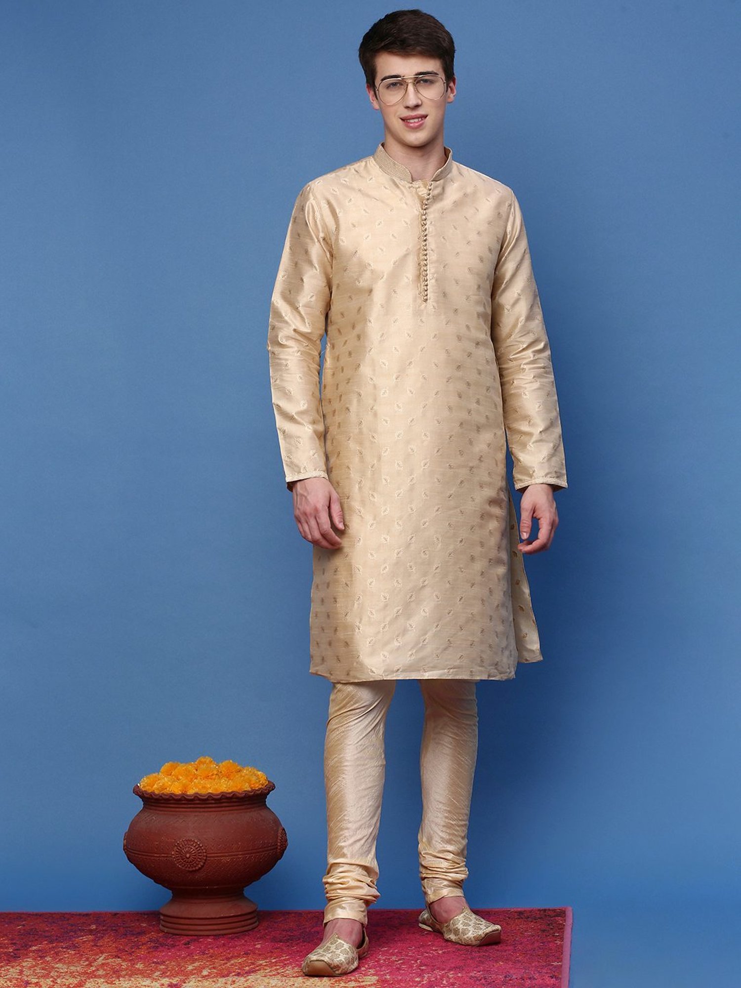Sanwara Beige Regular Fit Churidars
