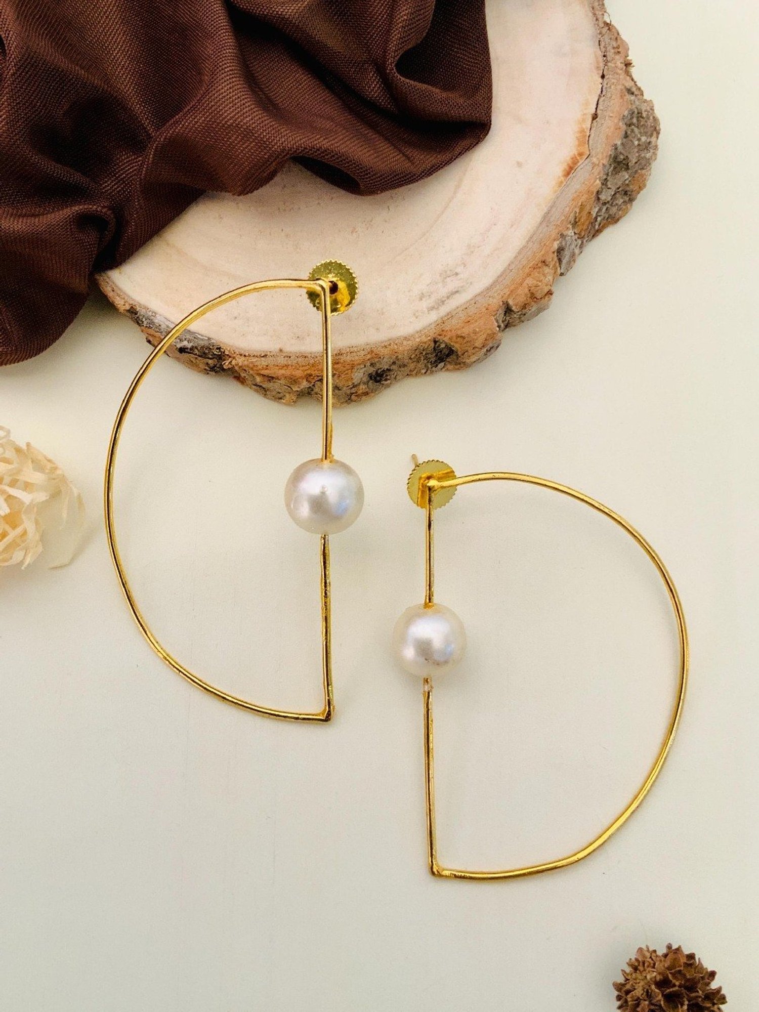 Abdesigns Classic Gold-Plated Stud Earrings