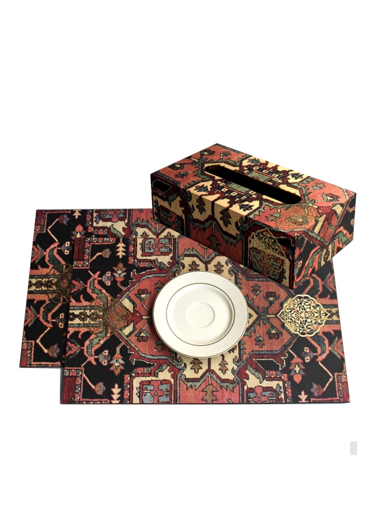 Table Runner with 4ct Placemats - Bullseye's Playground™