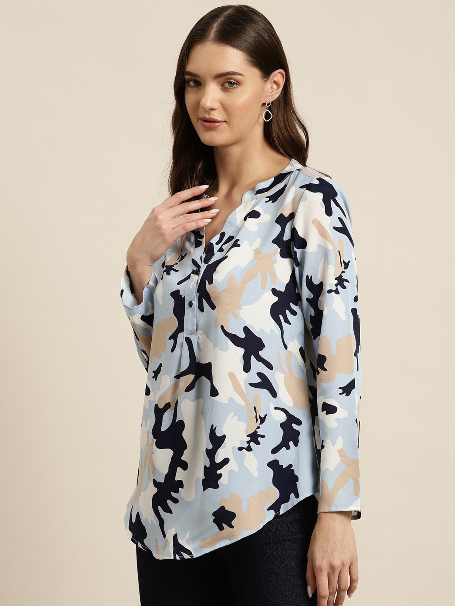 Qurvii Sky Blue Printed Top