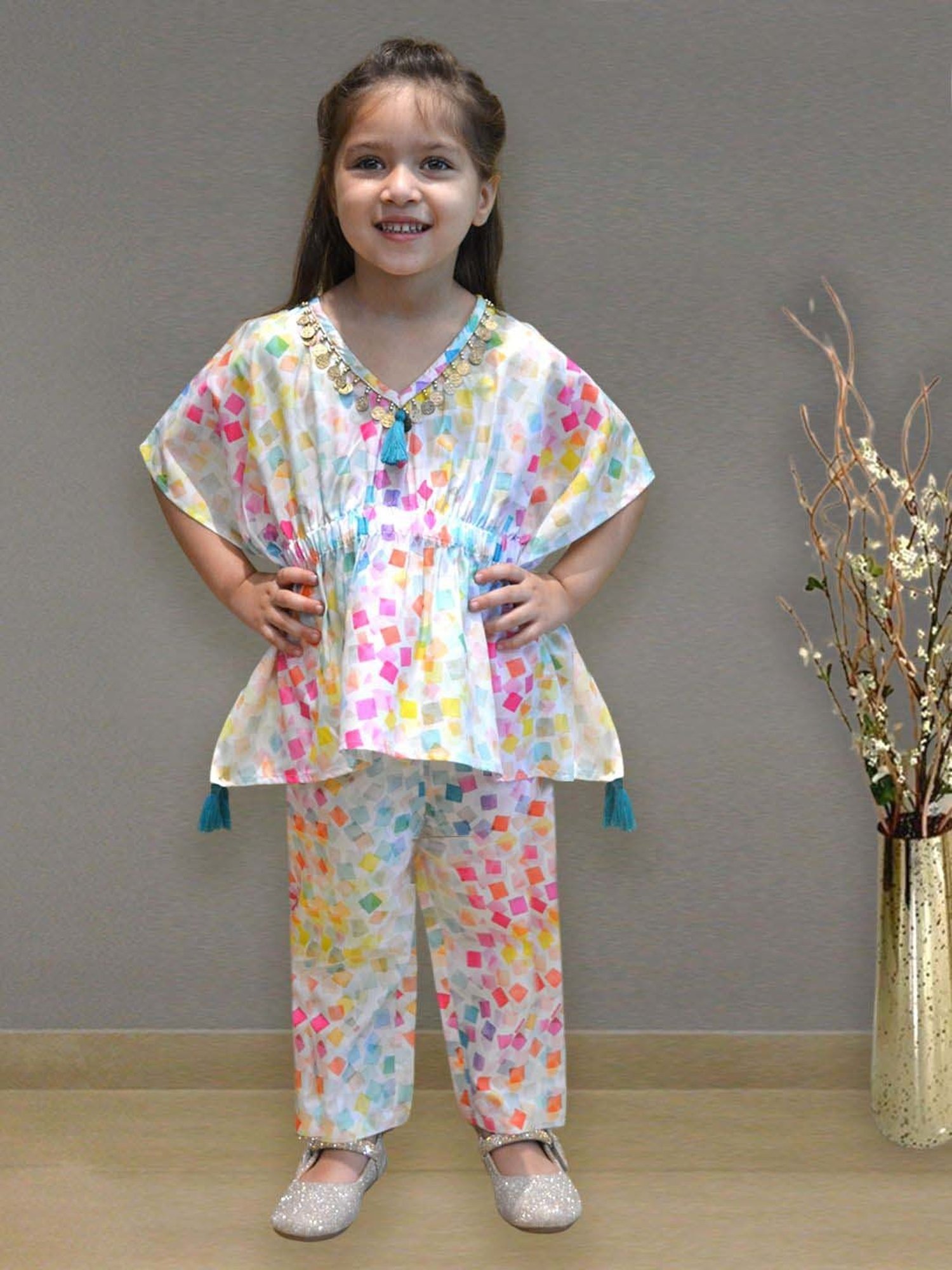 A.T.U.N. Girls Multicolor Printed Clothing Set