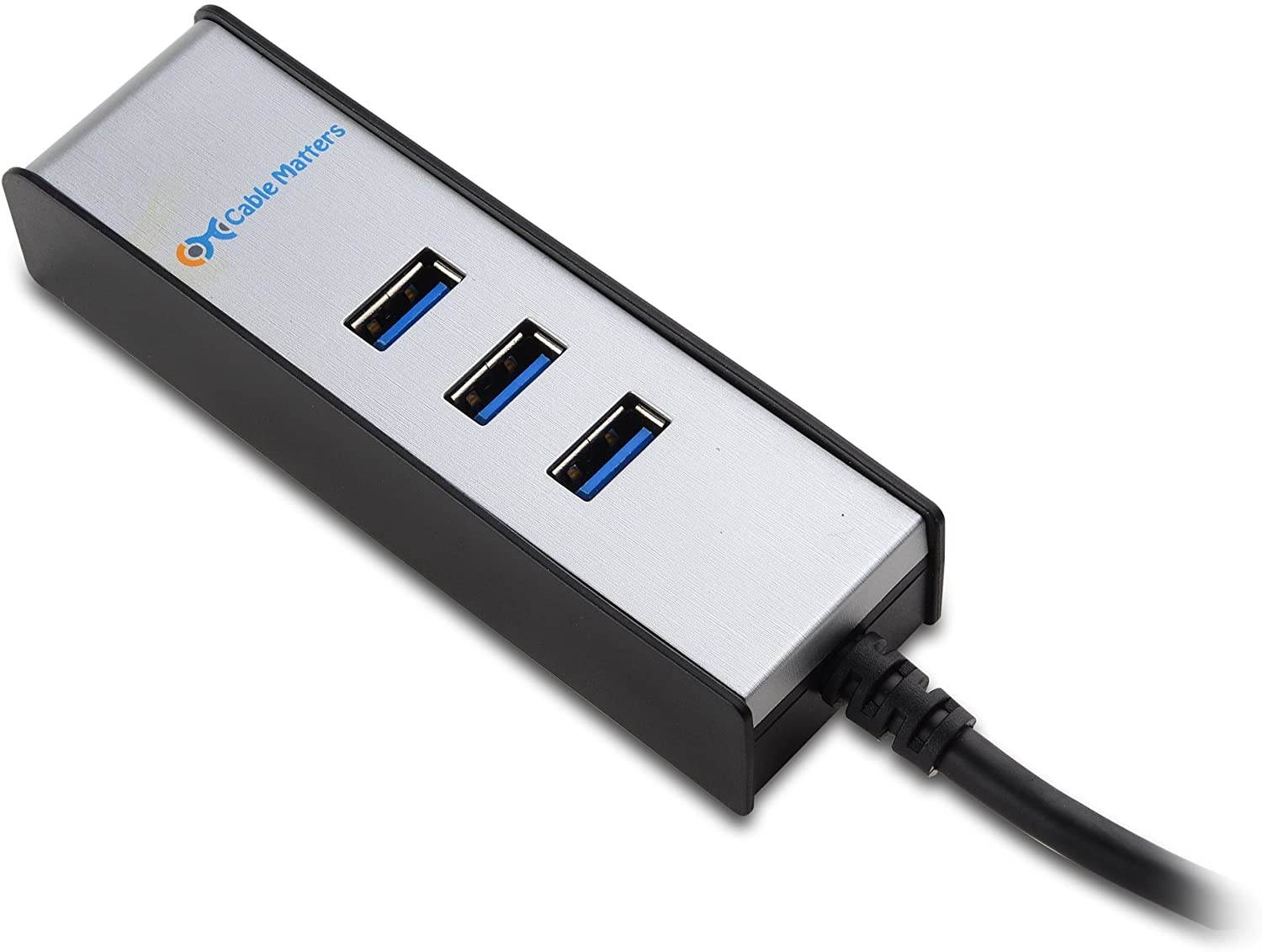 Cable Matters 3-Port SuperSpeed USB 3.0 Hub with SD Card Reader in Black