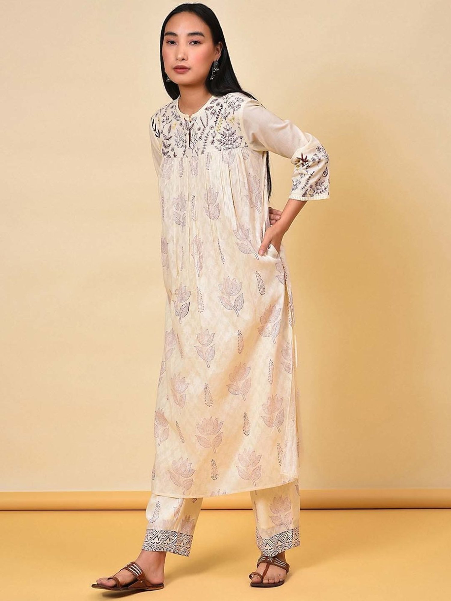 NUHH Susegad Lounge In The Ecru Kurta & Pant Set