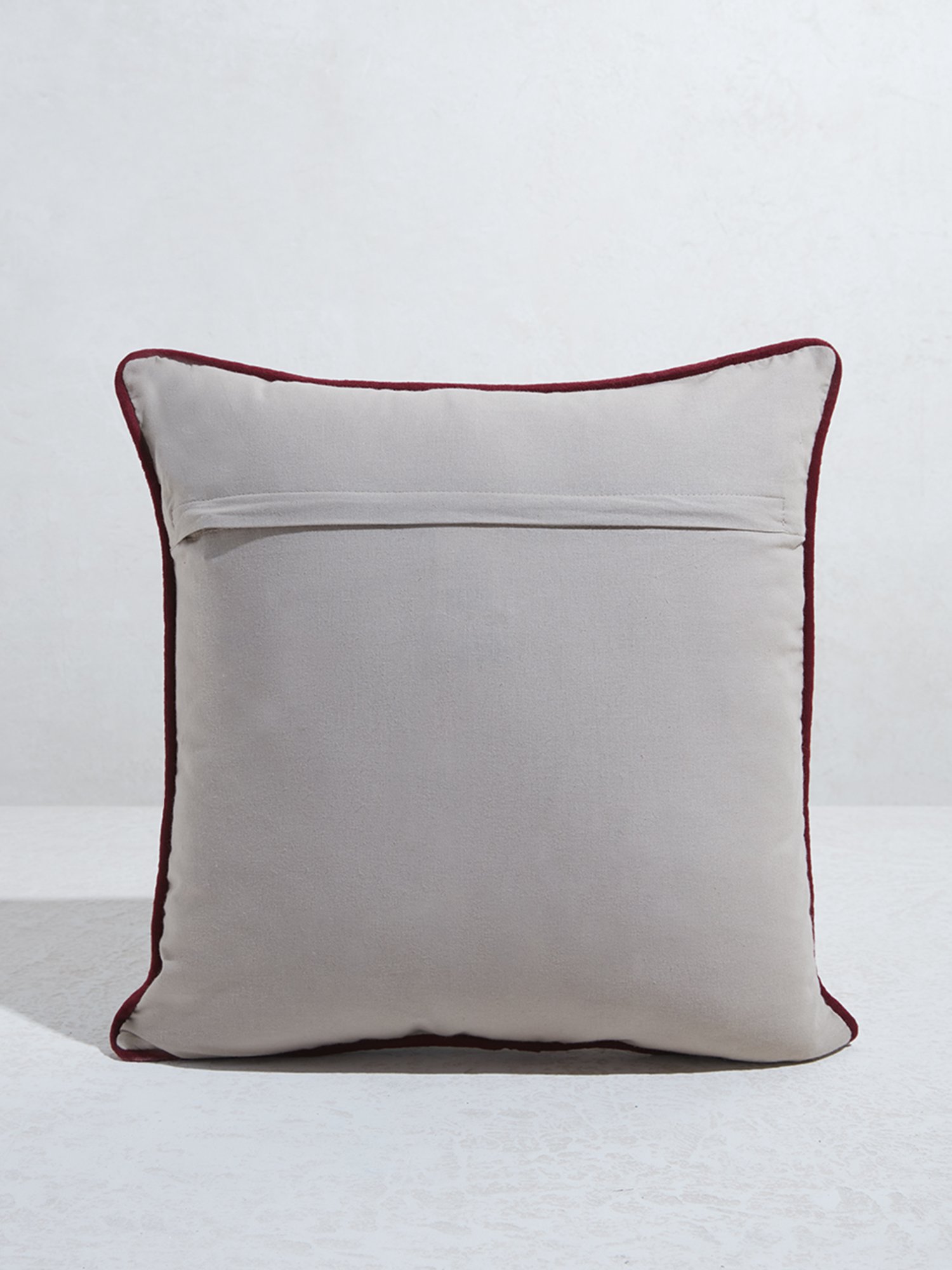 Westside Home Dusty Rose Tulip Embroidered Cushion Cover