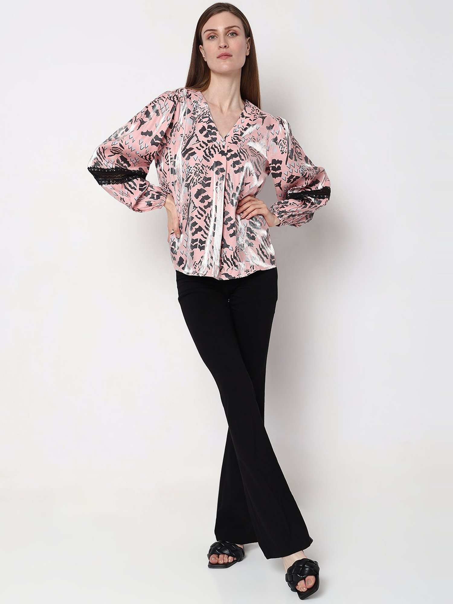 Vero Moda Pink & Black Printed Top