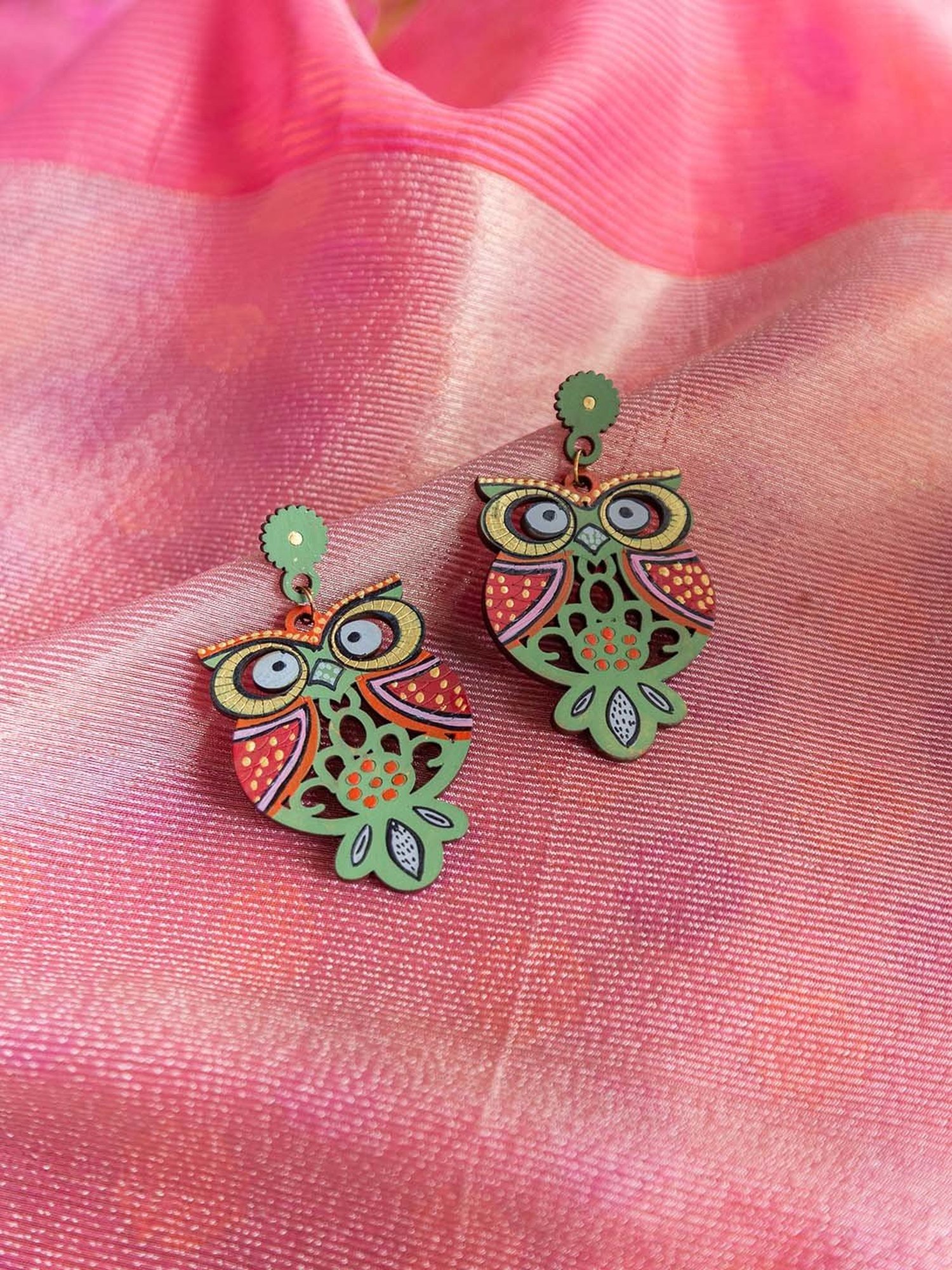 ExclusiveLane 'Symphony of Owls' Olive Green & Red Handpainted Earrings in Recycled Wood
