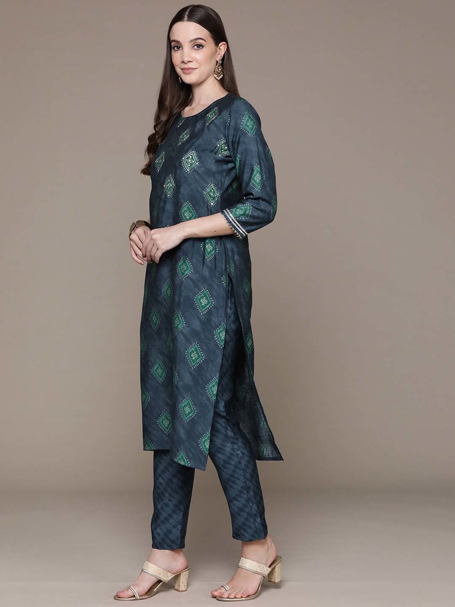 READIPRINT FASHIONS Blue Printed Kurta Pant Set