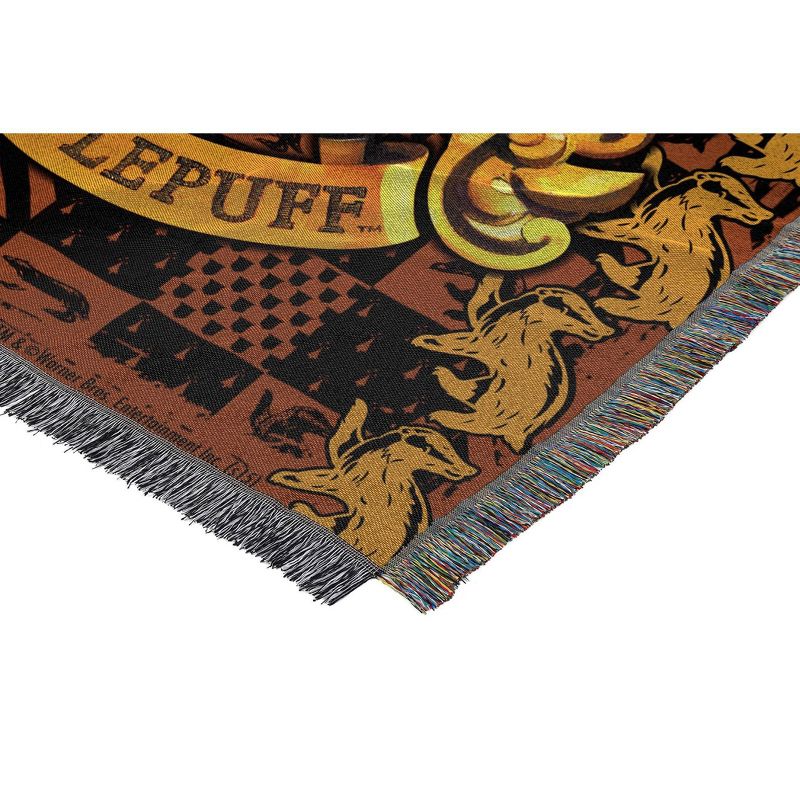Harry Potter Hufflepuff Crest Tapestry Throw