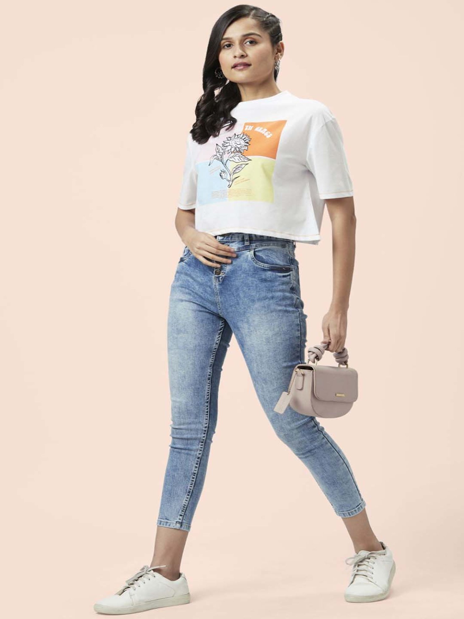 People by Pantaloons White Cotton Printed Crop T-Shirt