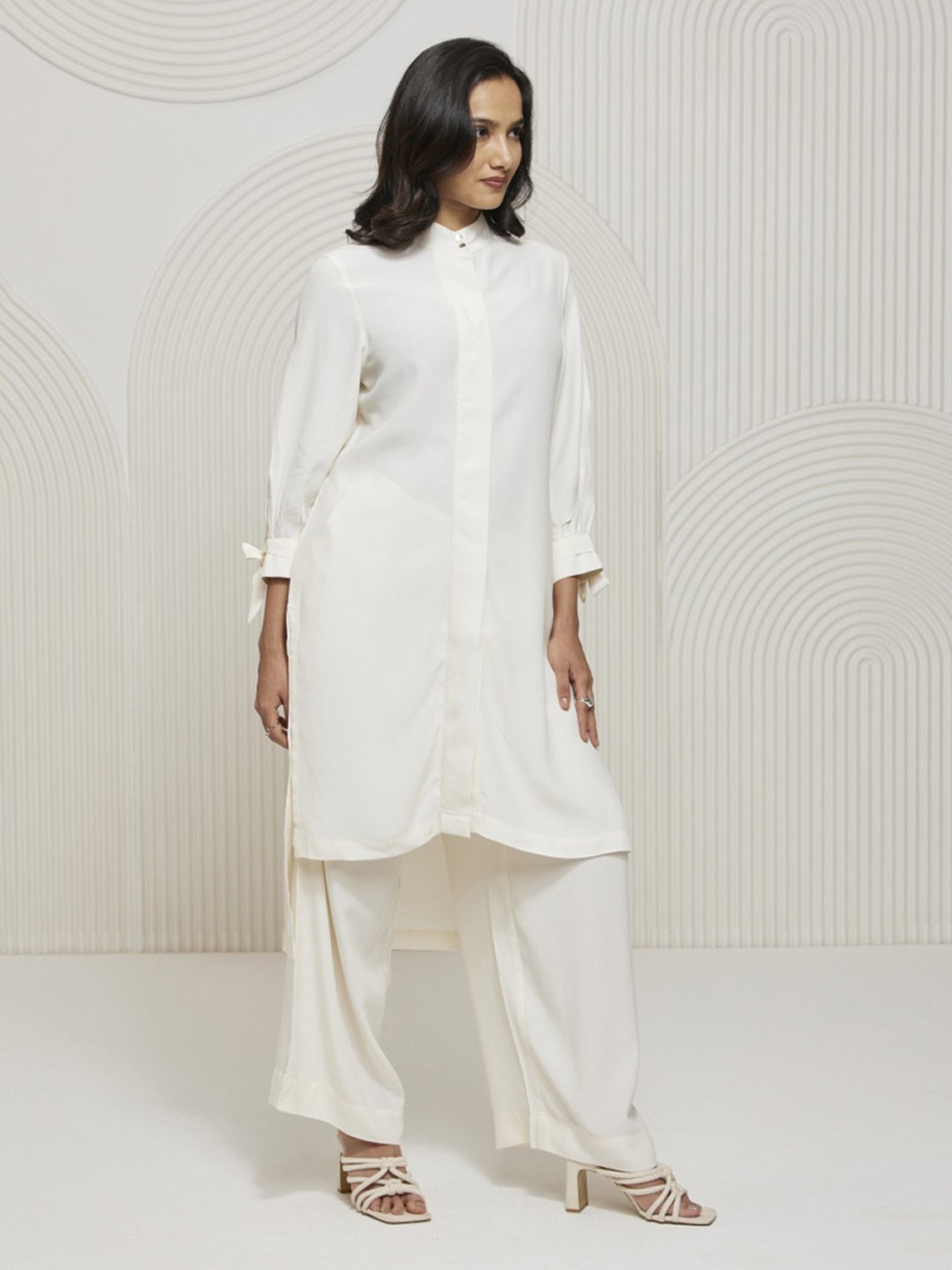 Artagai Snow White Elevated Basics Broad Concealed Placket Kurta with Wide Cropped Trousers