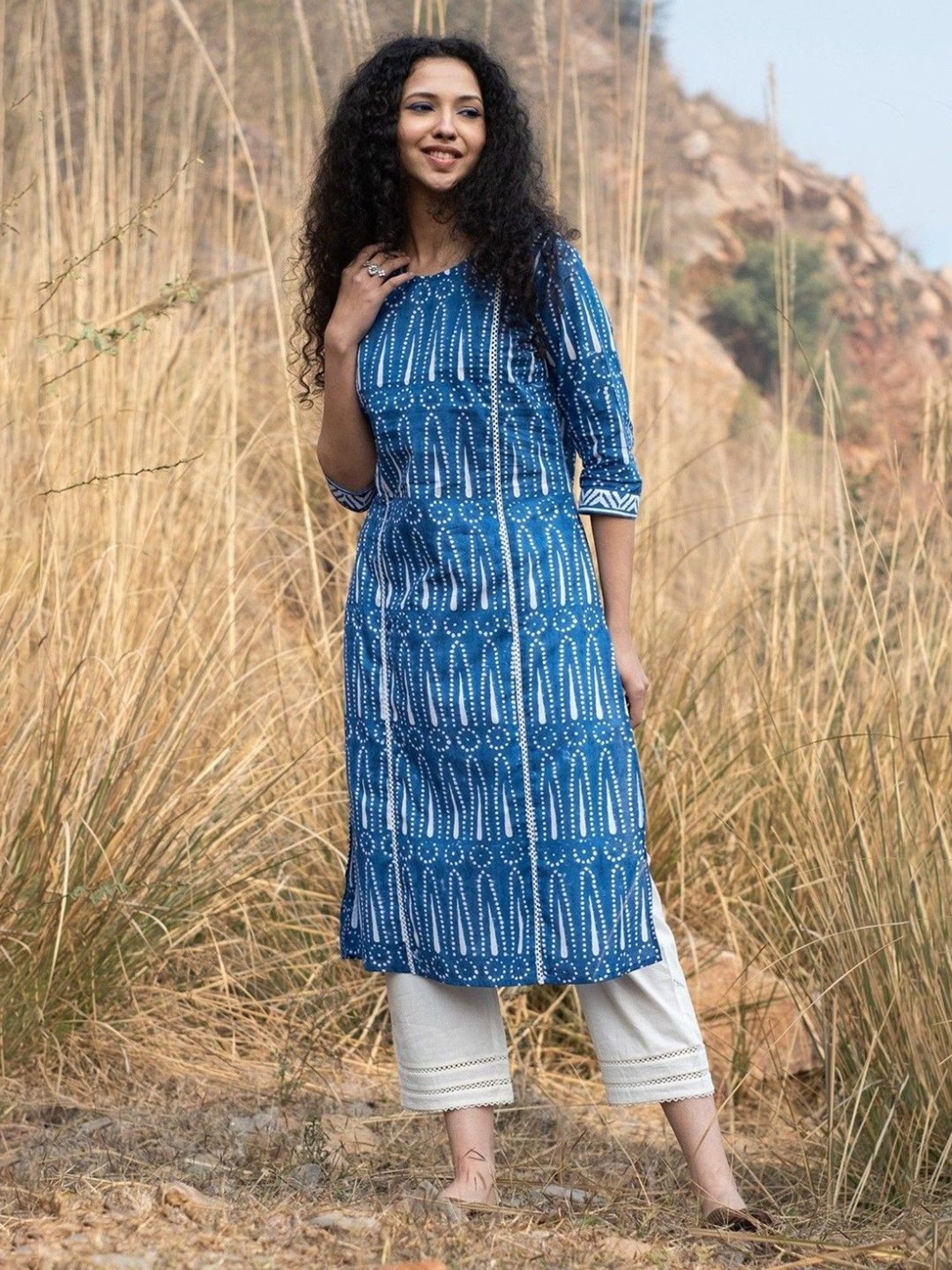 Akiso Neela Indigo Block Printed Summer Kurta With Lace Detail