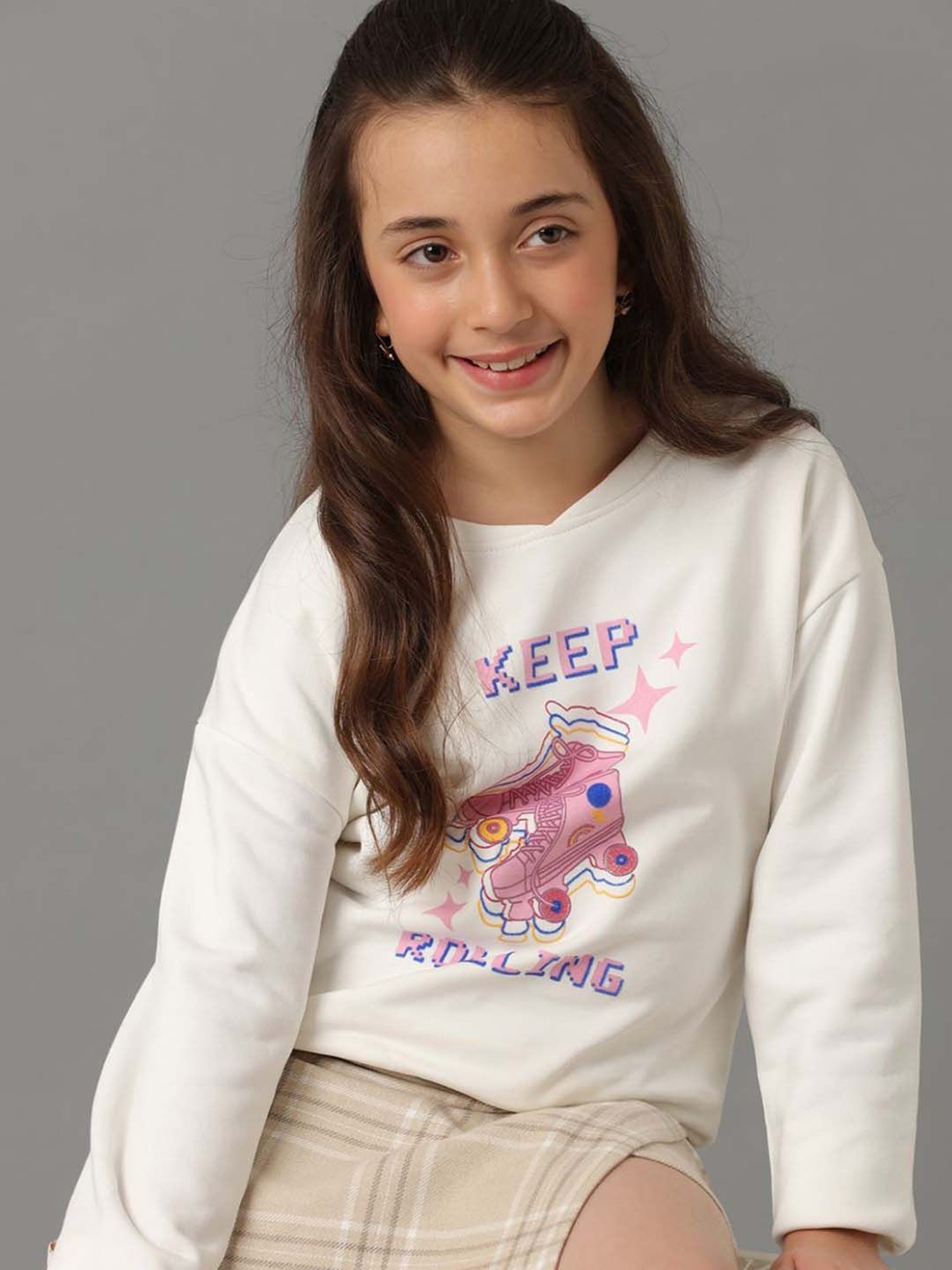 Under Fourteen Only Kids Off White Cotton Printed Full Sleeves Sweatshirt
