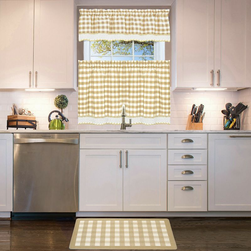 1'8"x2'6" Rectangle Plaid PVC (Polyvinyl Chloride) Floor Mat Beige - GoodGram